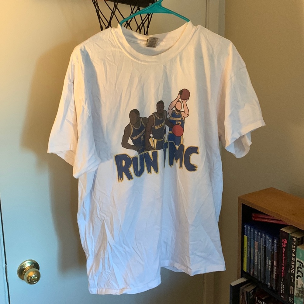 White Run TMC Tee in fair condition